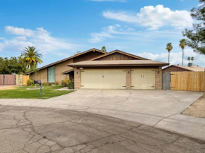 Glendale Charm by Casago